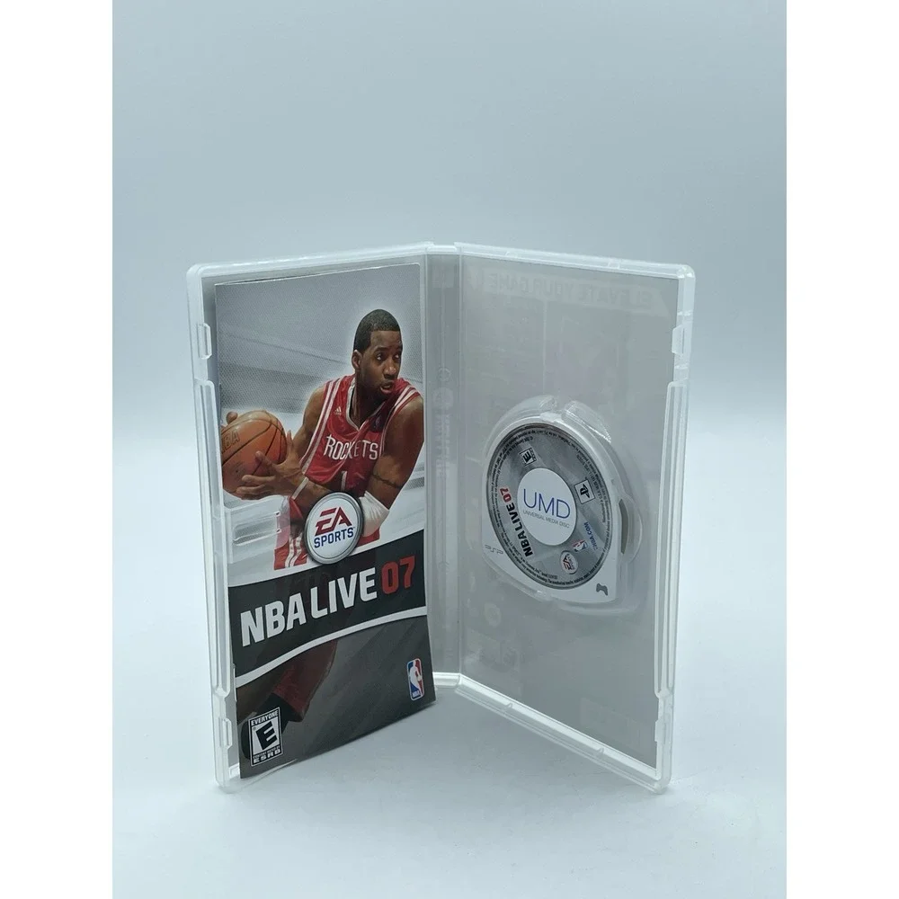 NBA Live 07 (2006) Sony Playstation PSP Game Complete With Case & Manual